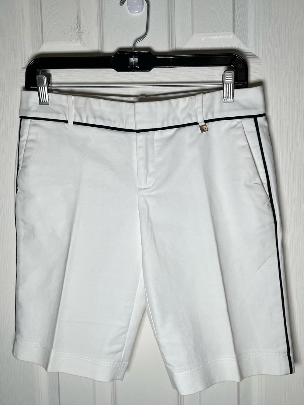 Calvin Klein White Dress Shorts with Black Piping Detail Size 2